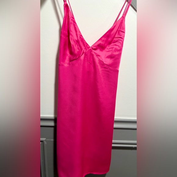 h and m pink satin dress Women's Light pink Flared-Skirt Satin Dress